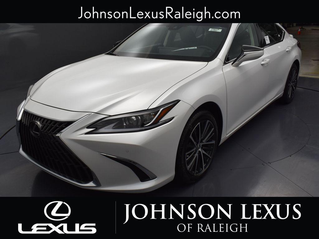 new 2025 Lexus ES 300h car, priced at $51,744