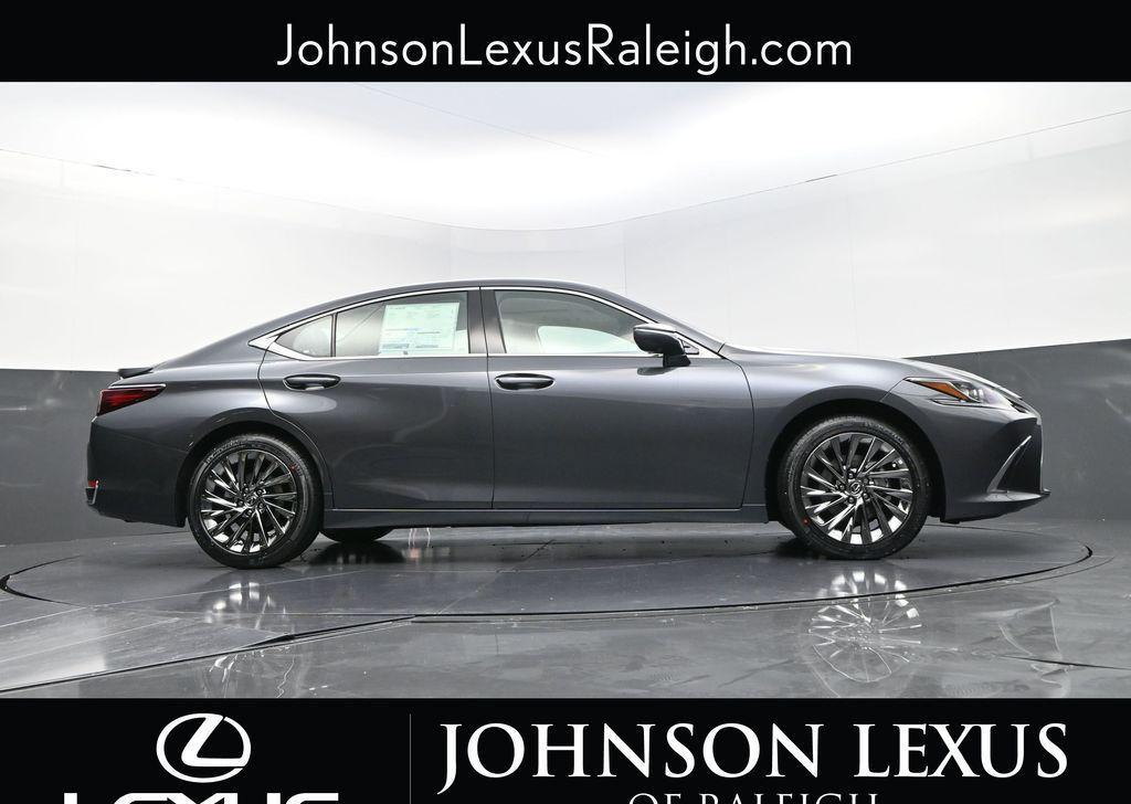 new 2025 Lexus ES 300h car, priced at $54,979