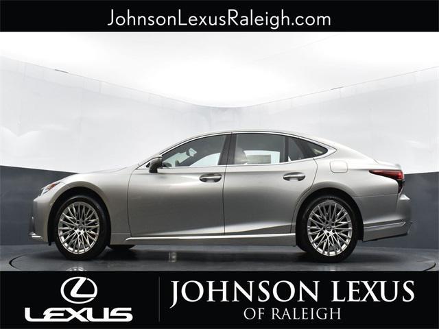 new 2024 Lexus LS 500 car, priced at $82,035