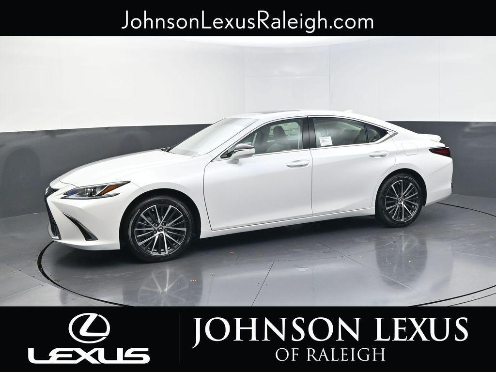new 2025 Lexus ES 300h car, priced at $51,025