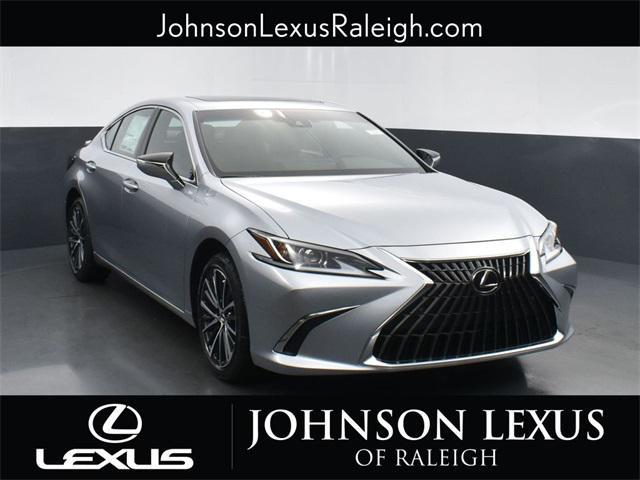 new 2025 Lexus ES 300h car, priced at $50,879