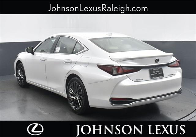 new 2025 Lexus ES 300h car, priced at $54,759