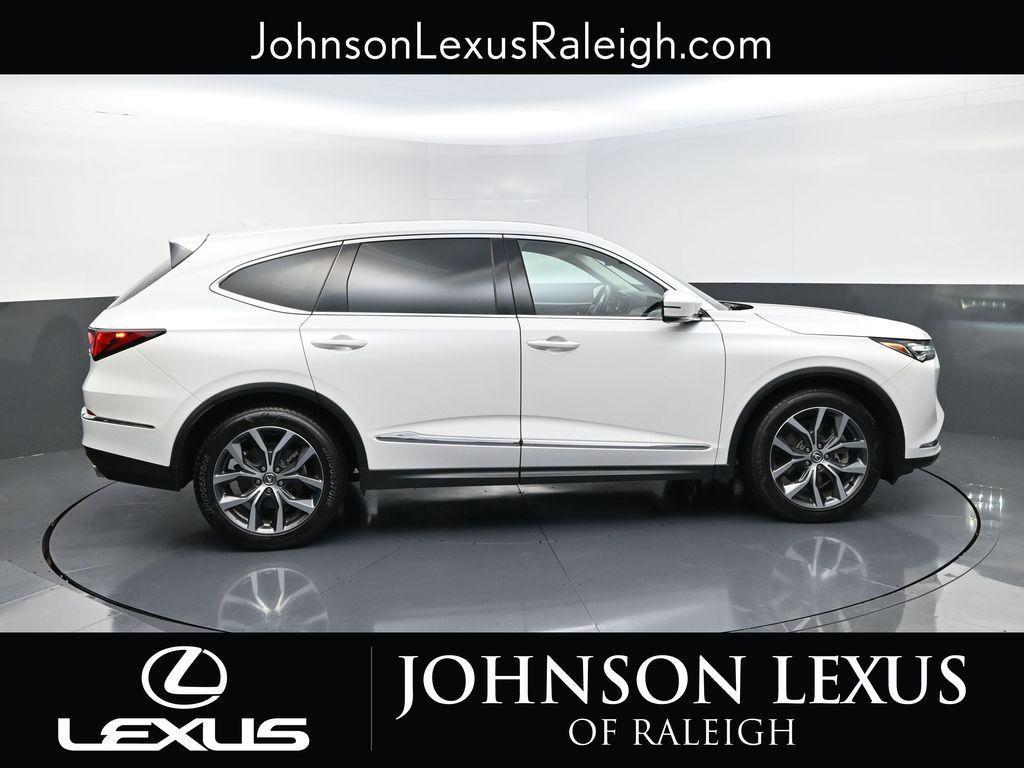used 2023 Acura MDX car, priced at $43,995
