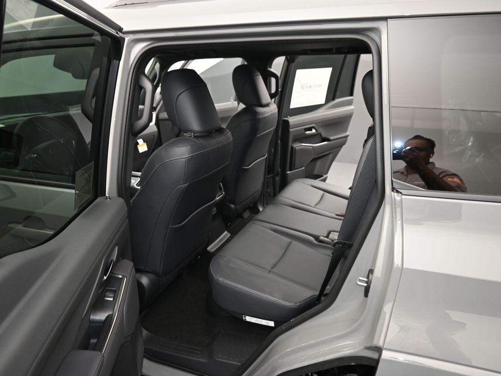 new 2025 Lexus GX 550 car, priced at $74,441