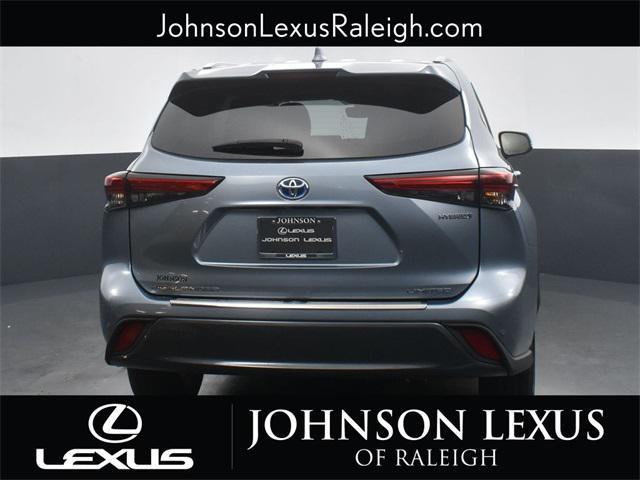 used 2022 Toyota Highlander Hybrid car, priced at $43,450