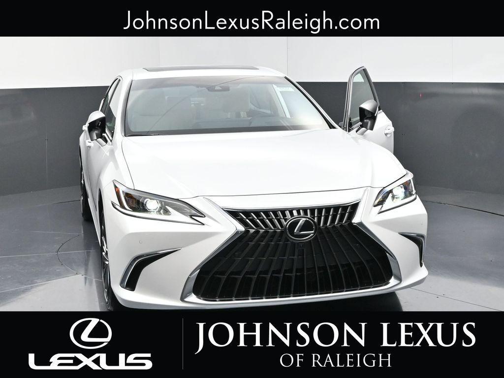 new 2025 Lexus ES 300h car, priced at $54,979