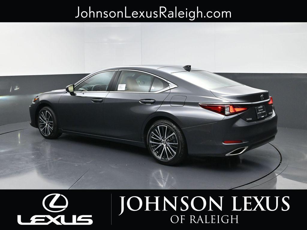 new 2025 Lexus ES 350 car, priced at $50,505