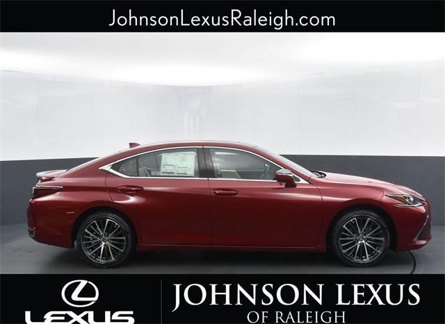 new 2025 Lexus ES 300h car, priced at $51,024