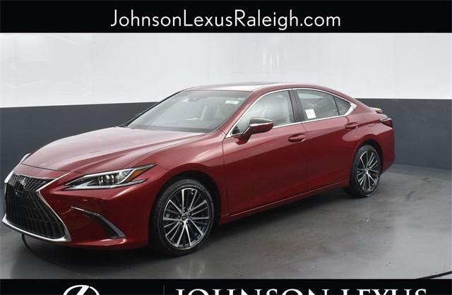 new 2025 Lexus ES 300h car, priced at $51,024