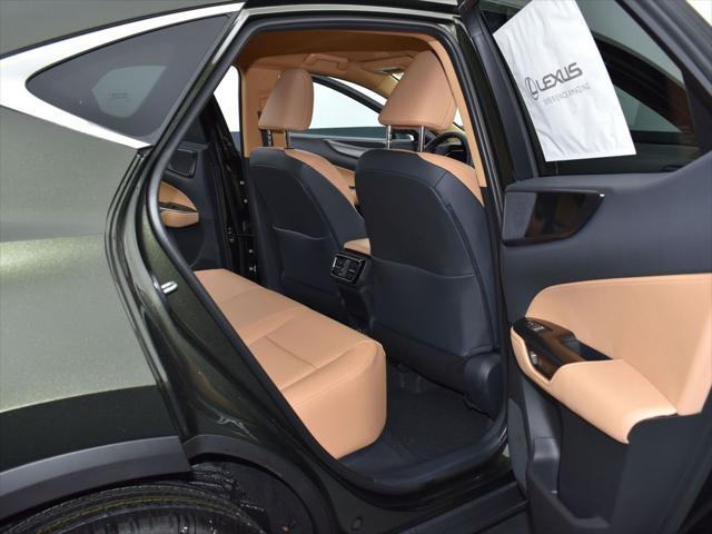 new 2025 Lexus NX 250 car, priced at $43,300