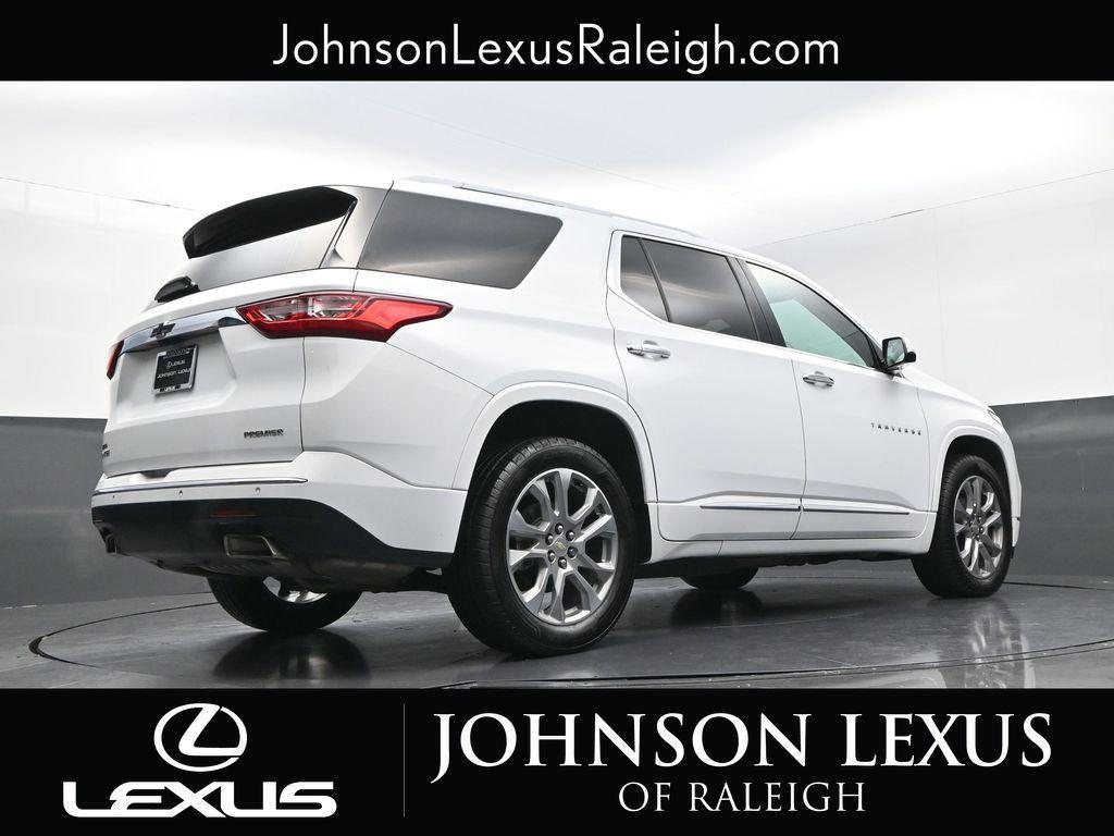 used 2019 Chevrolet Traverse car, priced at $21,458
