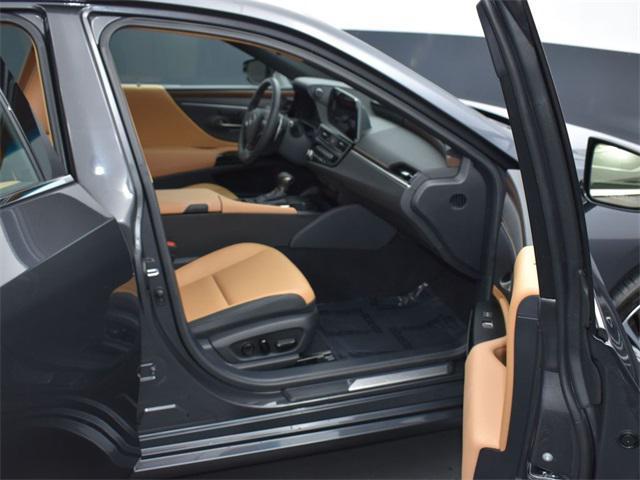 used 2025 Lexus ES 350 car, priced at $47,950