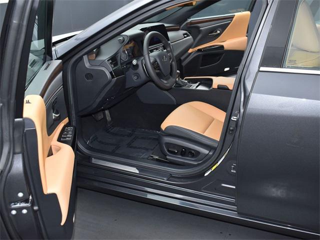 used 2025 Lexus ES 350 car, priced at $47,950