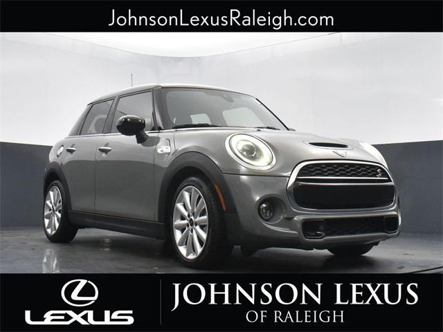 used 2021 MINI Hardtop car, priced at $24,988