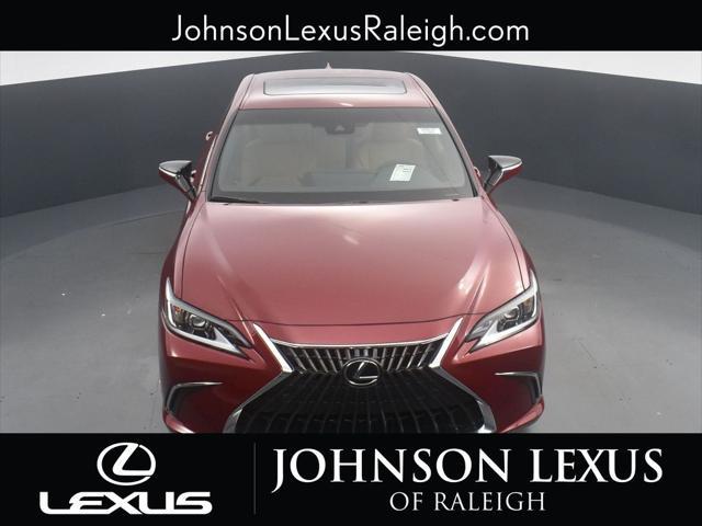 new 2025 Lexus ES 300h car, priced at $50,404