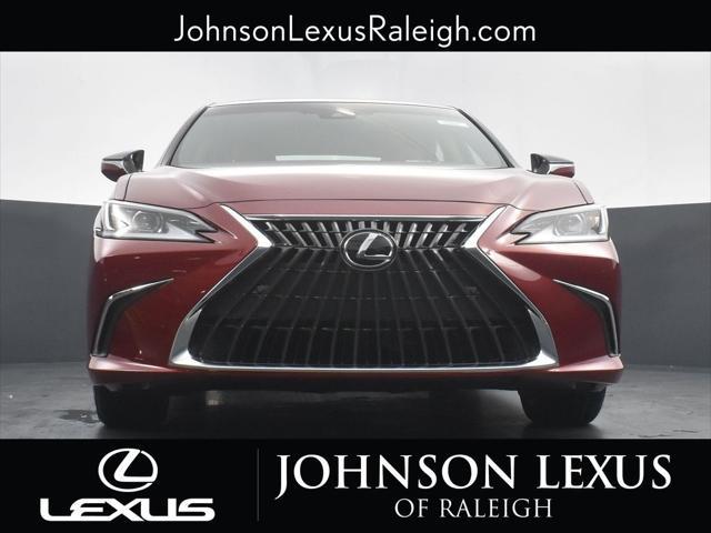 new 2025 Lexus ES 300h car, priced at $50,404