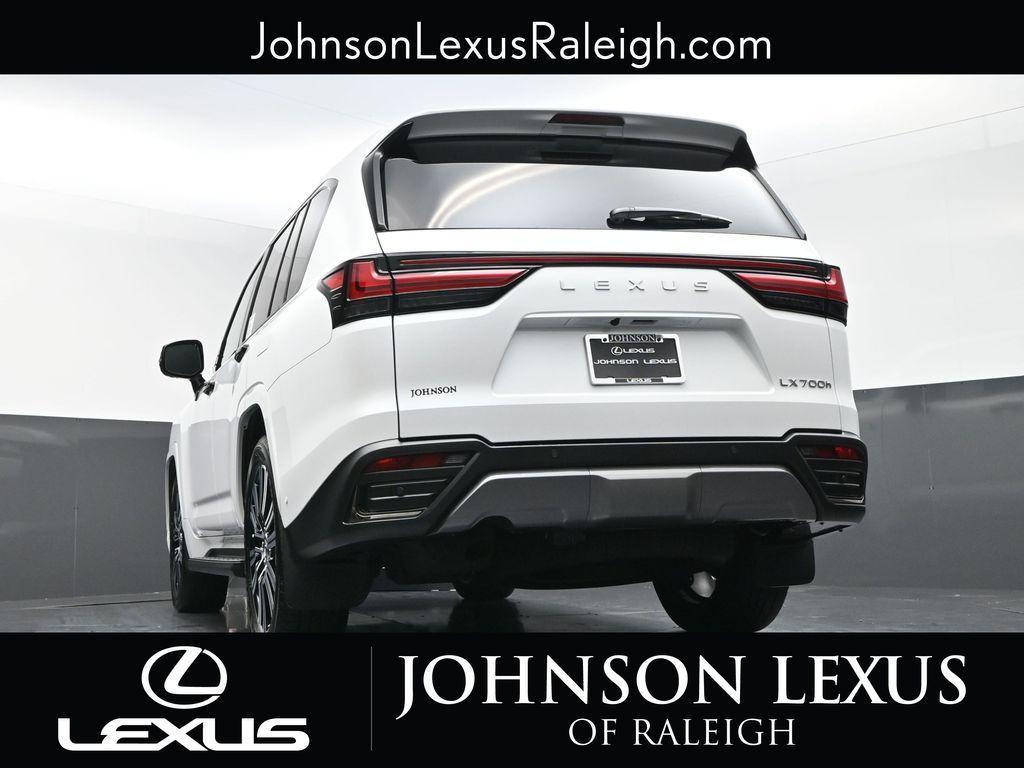 new 2025 Lexus LX 700h car, priced at $122,519