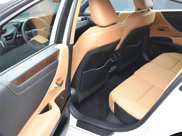 used 2024 Lexus ES 350 car, priced at $42,628