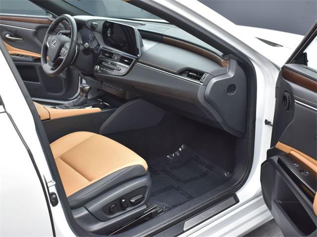 used 2024 Lexus ES 350 car, priced at $42,628