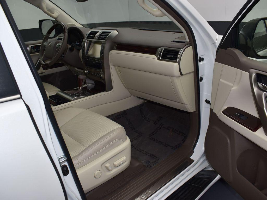 used 2019 Lexus GX 460 car, priced at $38,995