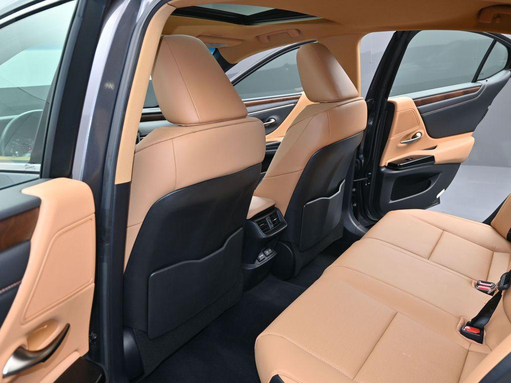 used 2025 Lexus ES 300h car, priced at $44,288