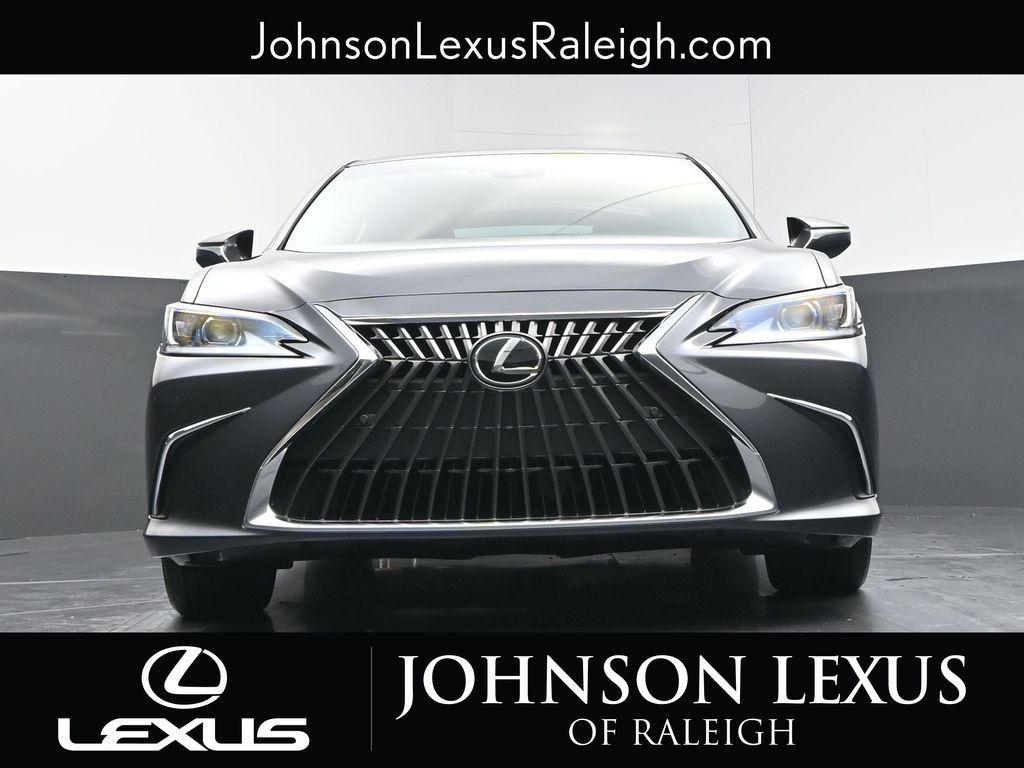 used 2025 Lexus ES 300h car, priced at $44,288