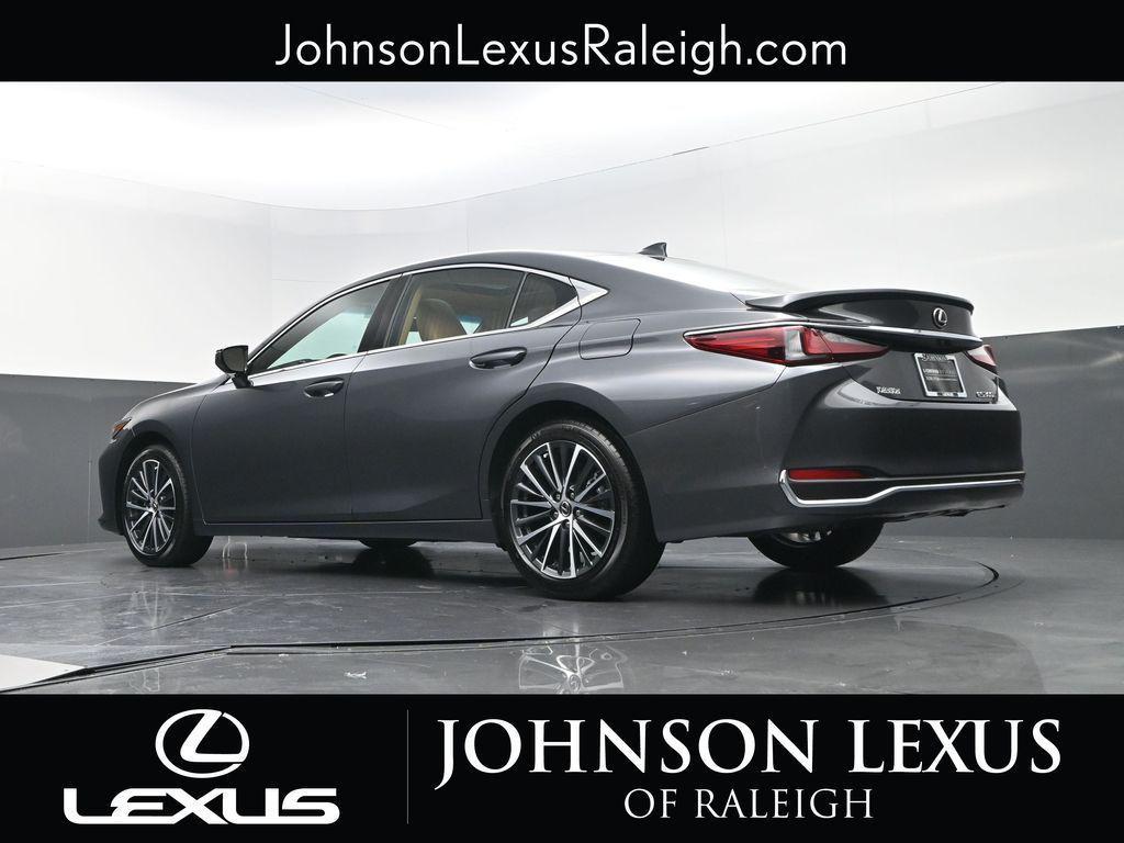 used 2025 Lexus ES 300h car, priced at $44,288