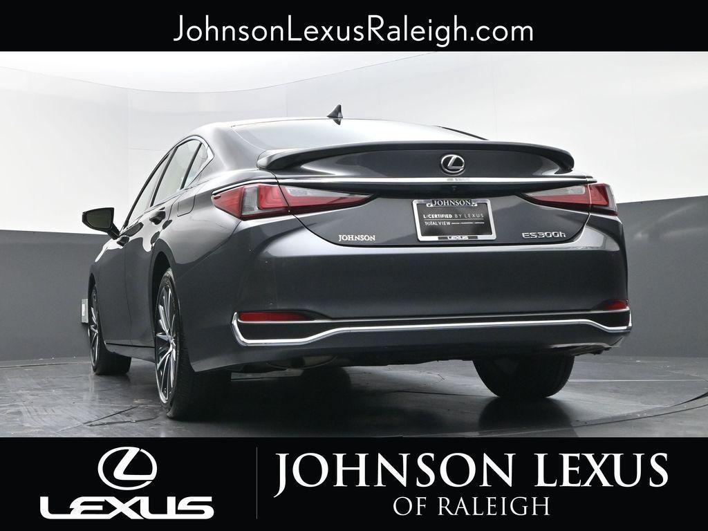used 2025 Lexus ES 300h car, priced at $44,288