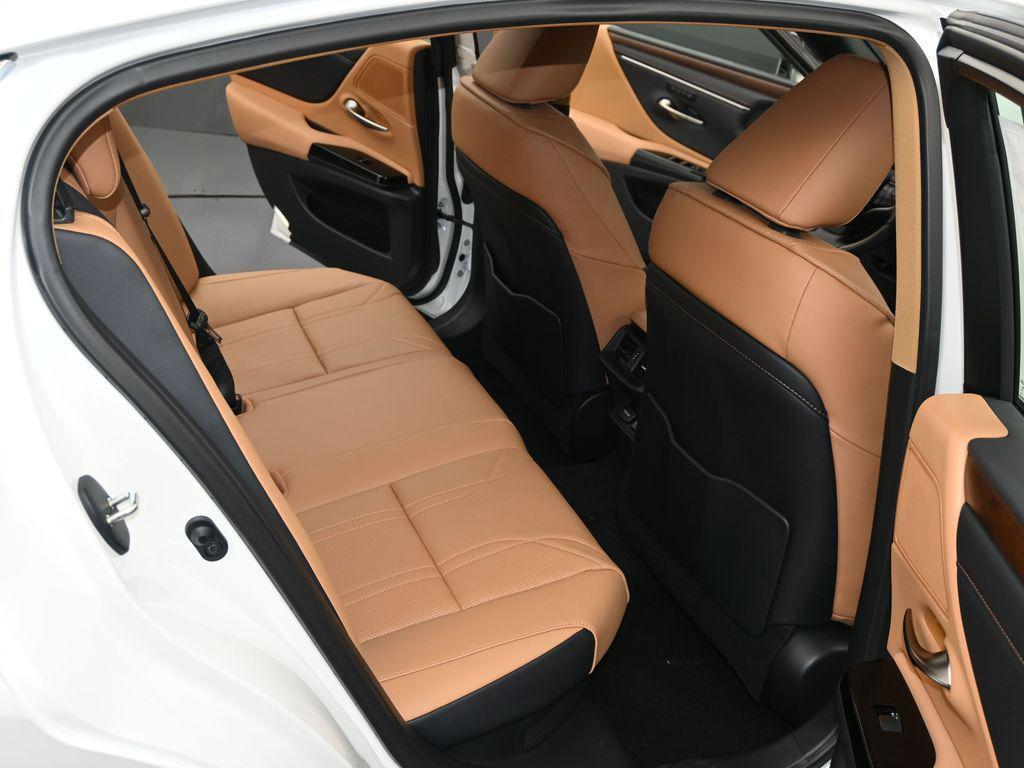 new 2025 Lexus ES 300h car, priced at $54,979