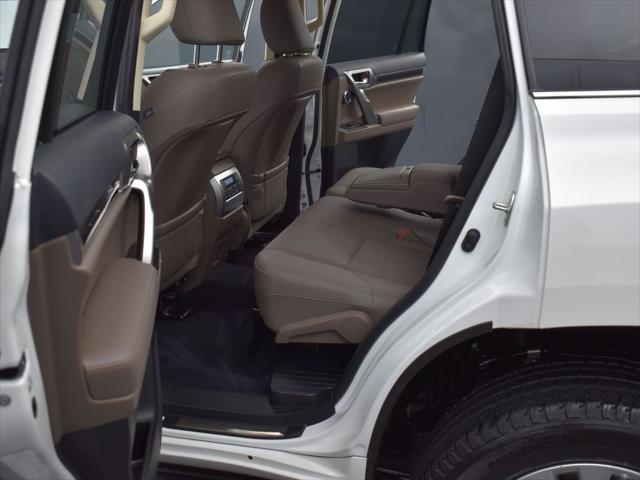 used 2022 Lexus GX 460 car, priced at $57,450