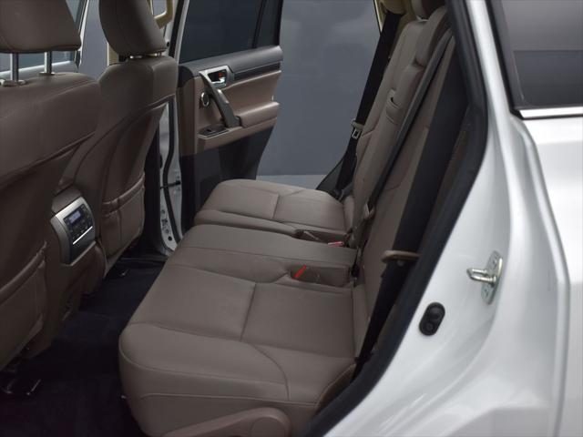 used 2022 Lexus GX 460 car, priced at $57,450