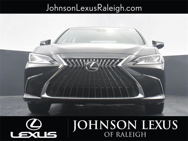 used 2022 Lexus ES 350 car, priced at $34,995