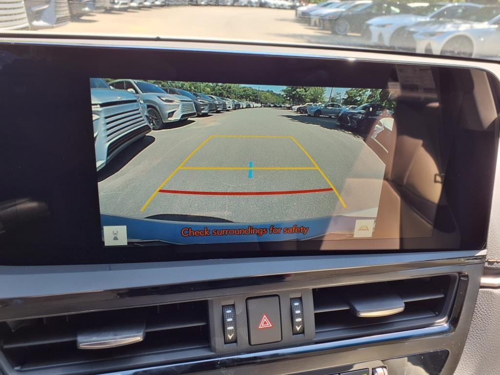 new 2025 Lexus ES 300h car, priced at $51,499