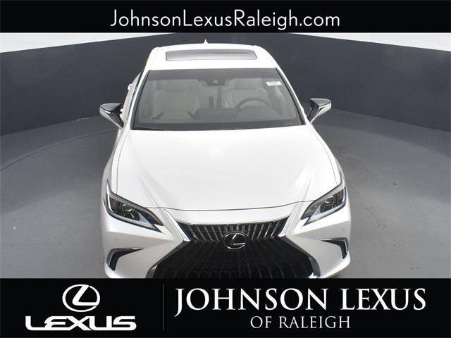 new 2025 Lexus ES 350 car, priced at $48,129