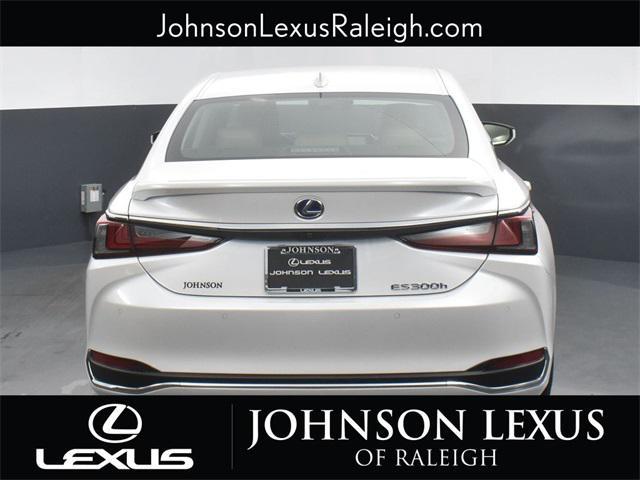 used 2021 Lexus ES 300h car, priced at $47,988