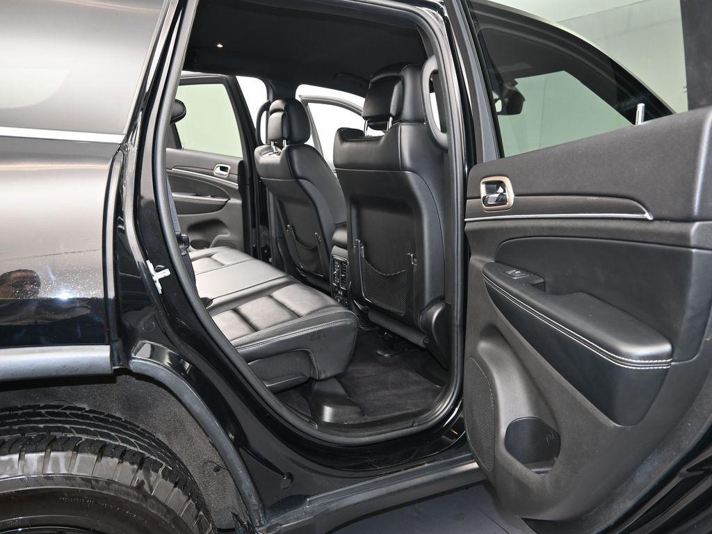 used 2017 Jeep Grand Cherokee car, priced at $17,588