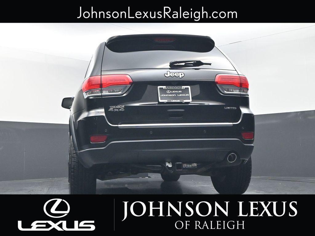 used 2017 Jeep Grand Cherokee car, priced at $17,588