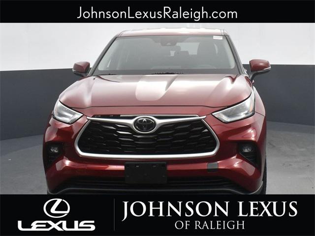 used 2021 Toyota Highlander car, priced at $29,460