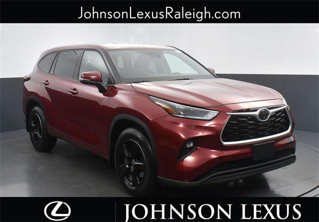used 2021 Toyota Highlander car, priced at $29,460