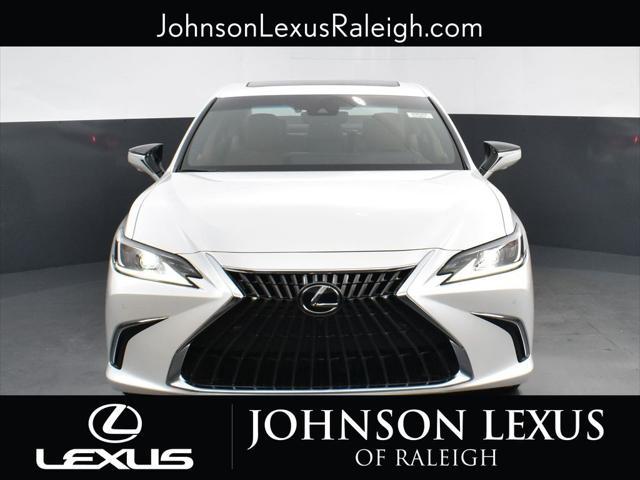 new 2025 Lexus ES 300h car, priced at $54,549