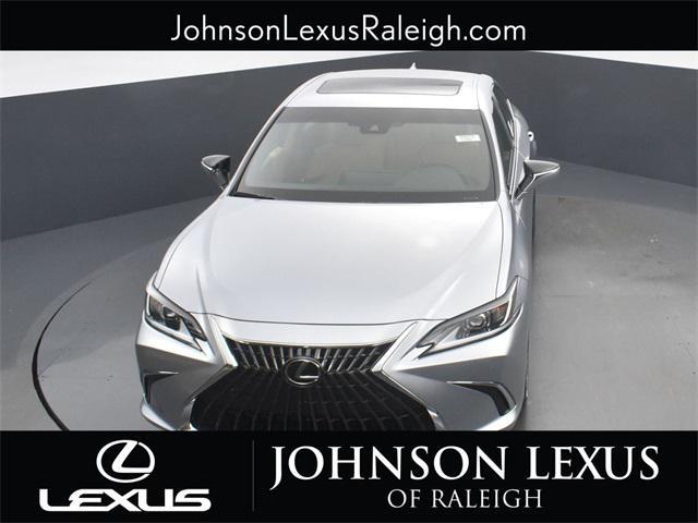 new 2025 Lexus ES 350 car, priced at $48,219