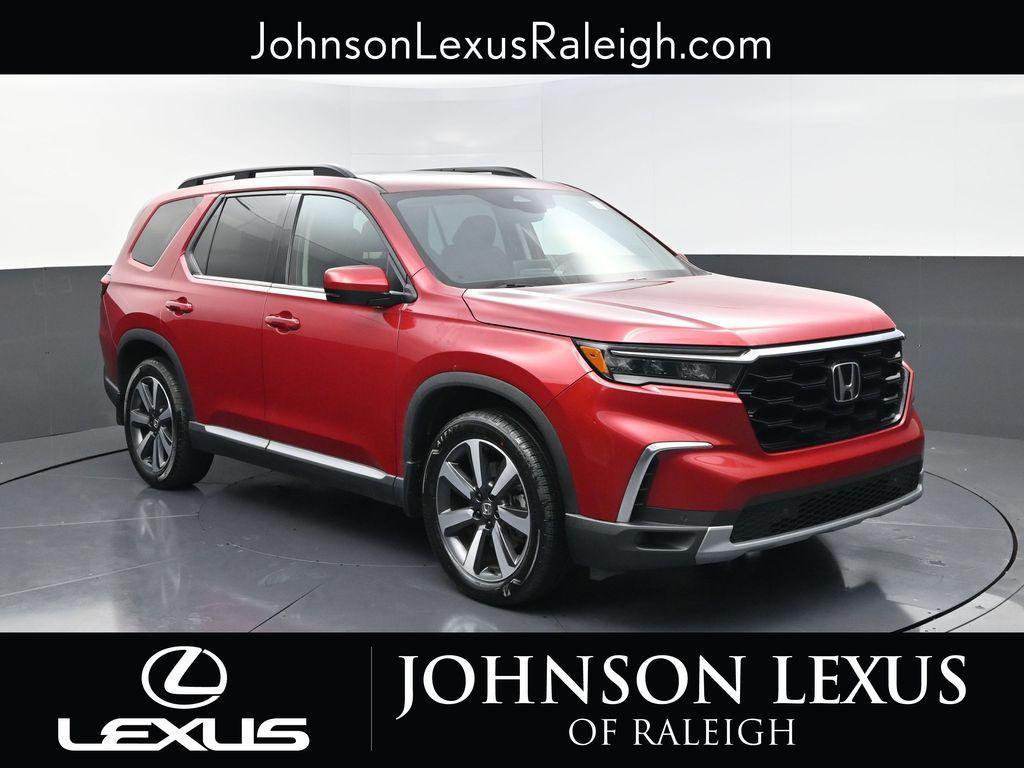 used 2024 Honda Pilot car, priced at $40,968