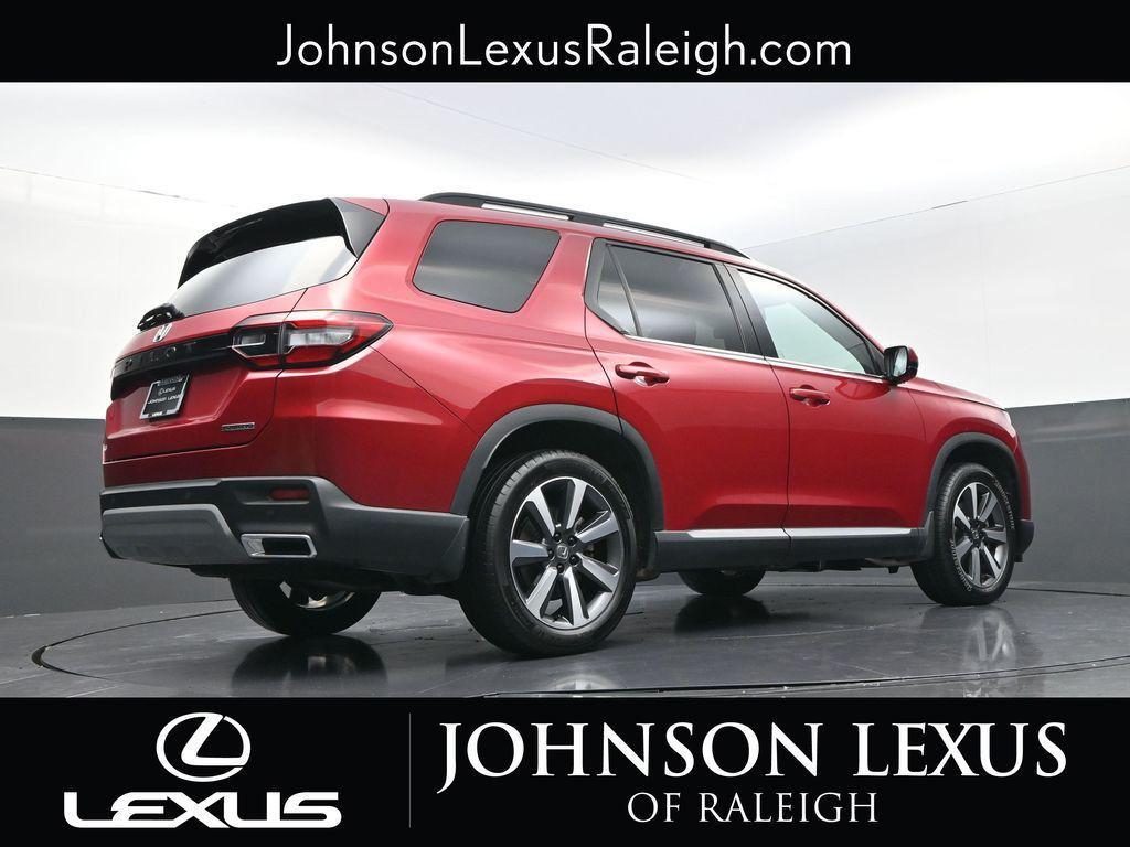 used 2024 Honda Pilot car, priced at $38,793