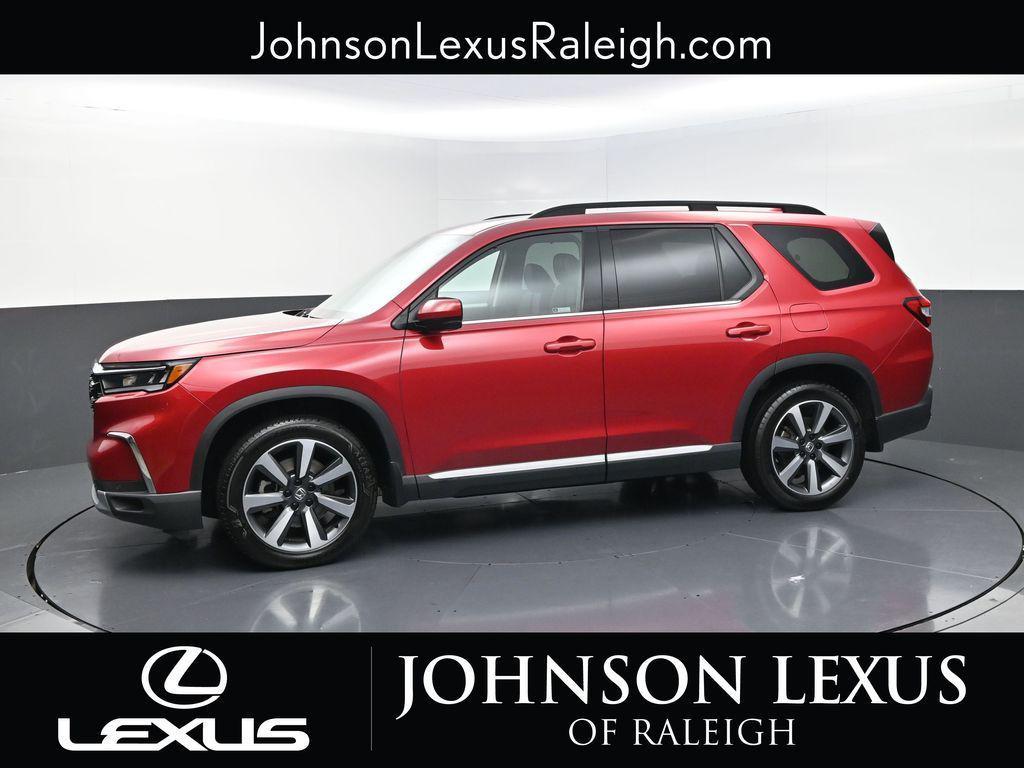 used 2024 Honda Pilot car, priced at $40,968