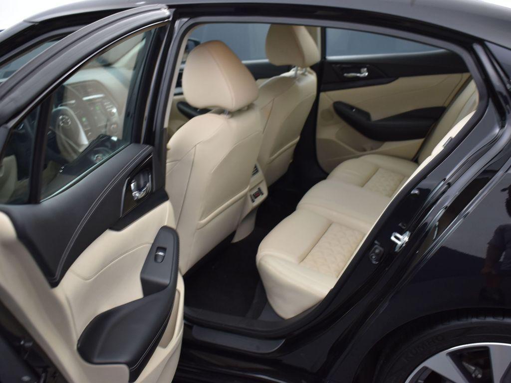 used 2022 Nissan Maxima car, priced at $26,920