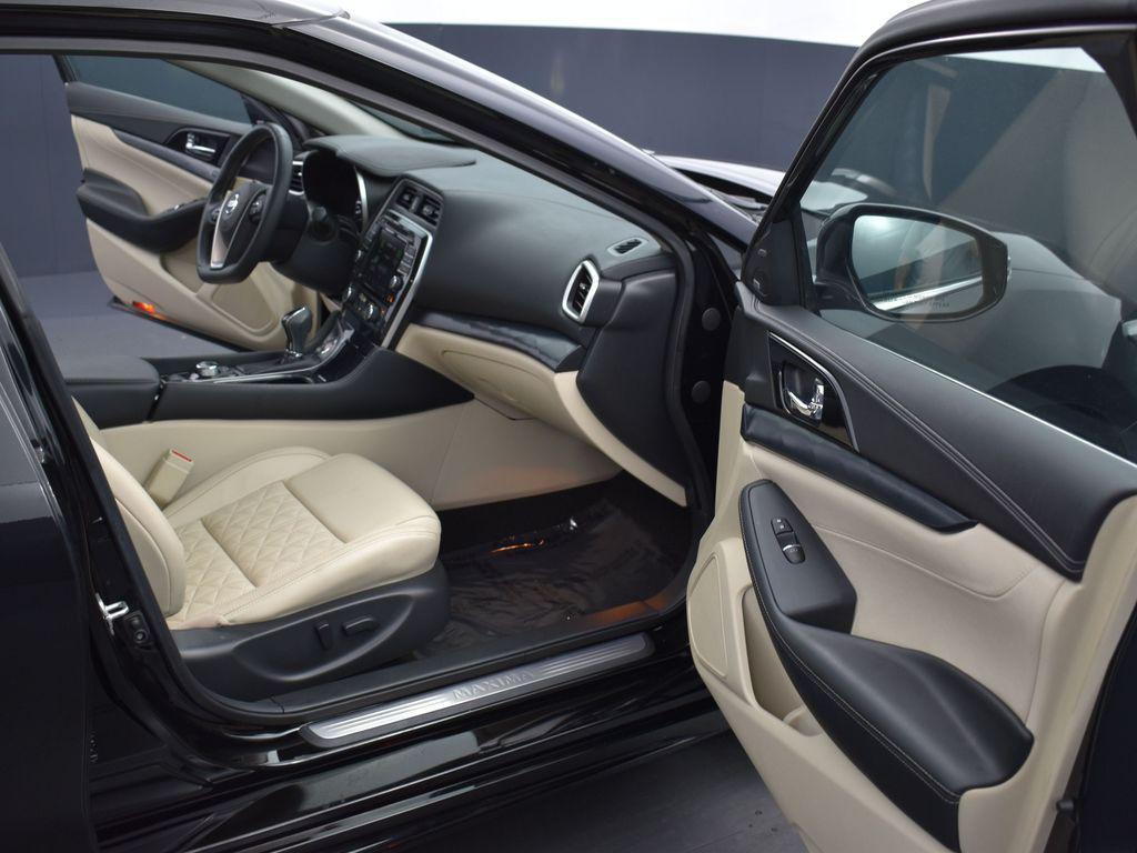 used 2022 Nissan Maxima car, priced at $26,920