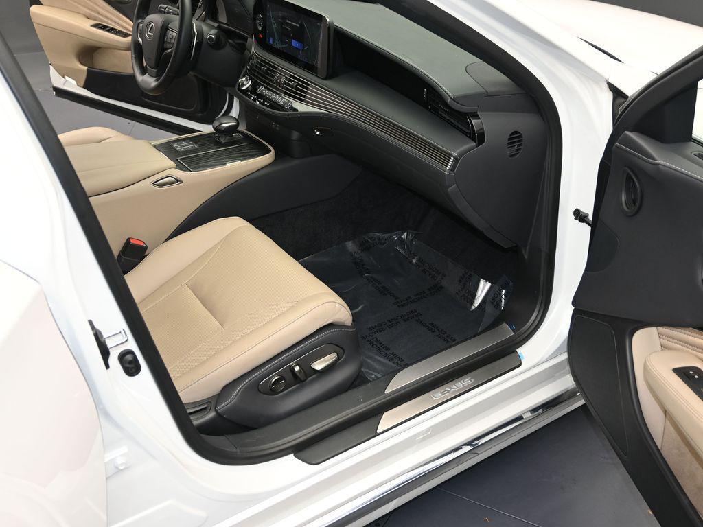 used 2024 Lexus LS 500 car, priced at $72,910