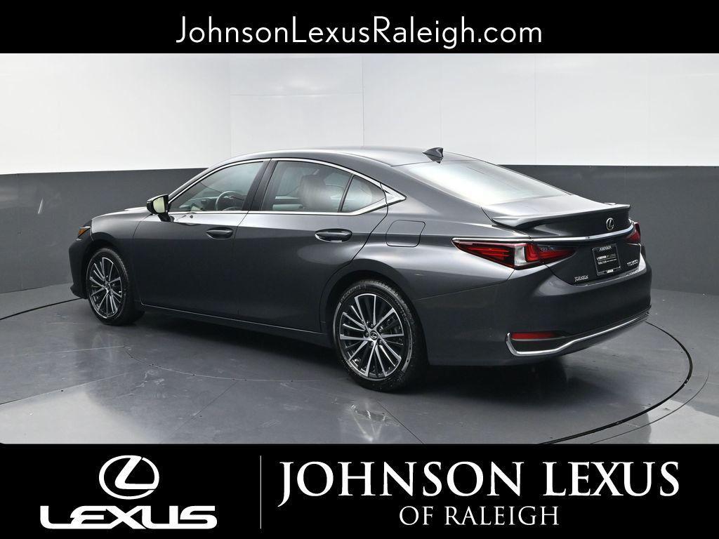 used 2025 Lexus ES 300h car, priced at $44,578