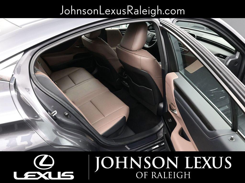 used 2025 Lexus ES 300h car, priced at $44,578