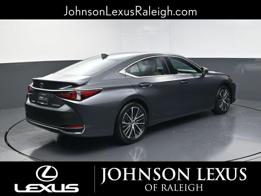 used 2025 Lexus ES 300h car, priced at $44,578